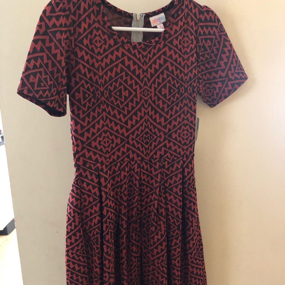 LuLaRoe Amelia